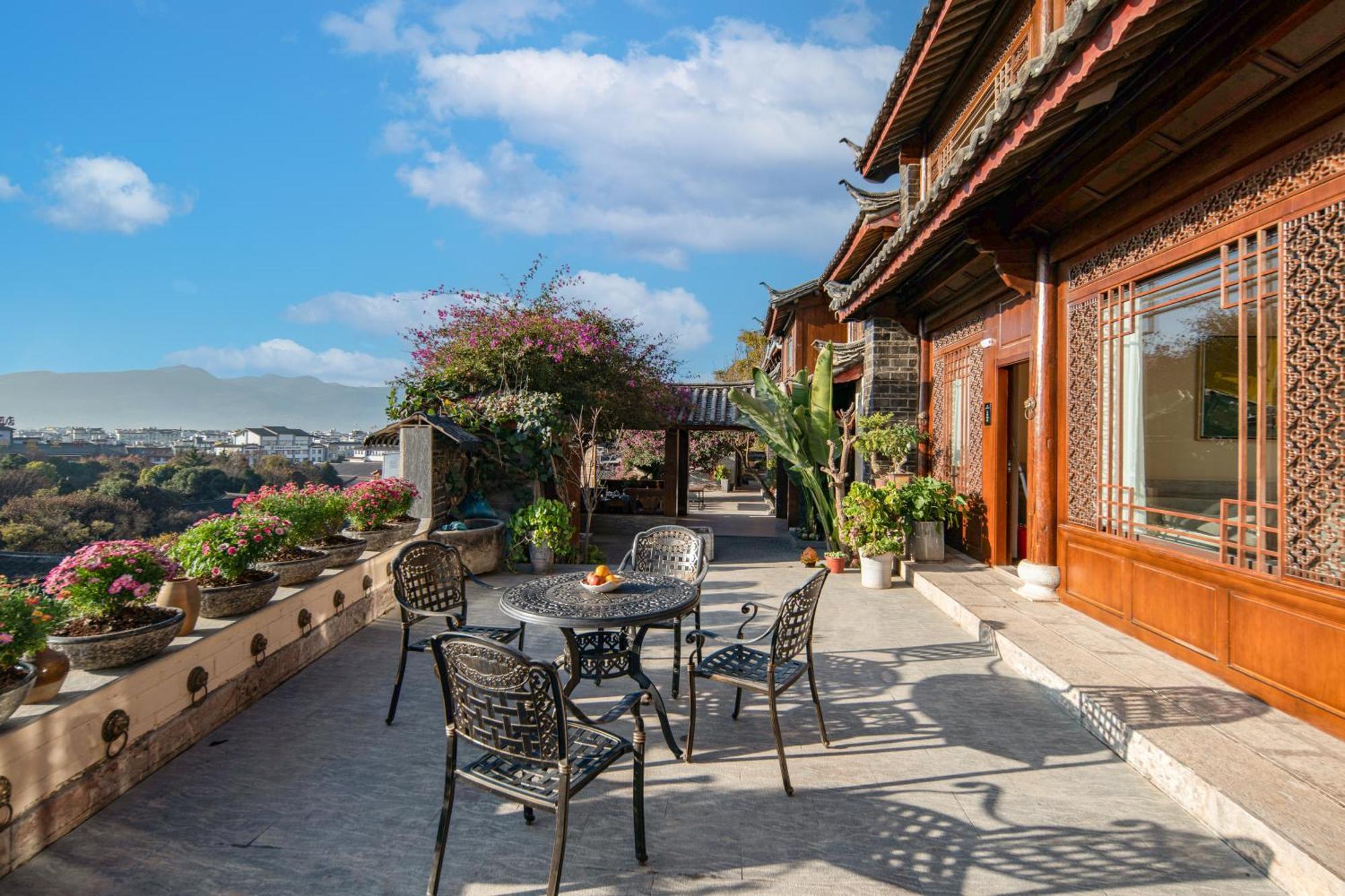 Lijiang Byw Mount View Inn מראה חיצוני תמונה