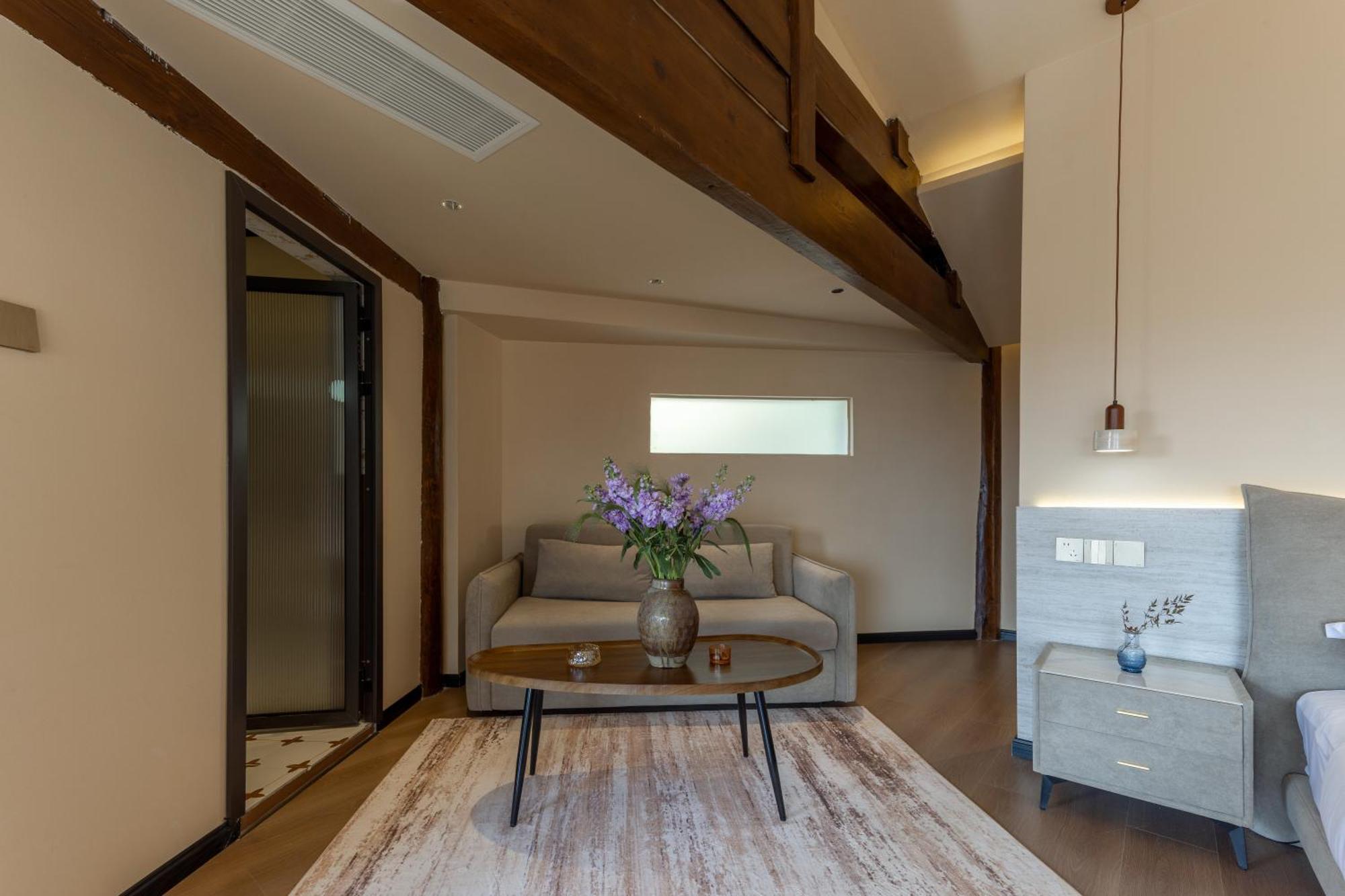 Lijiang Byw Mount View Inn מראה חיצוני תמונה